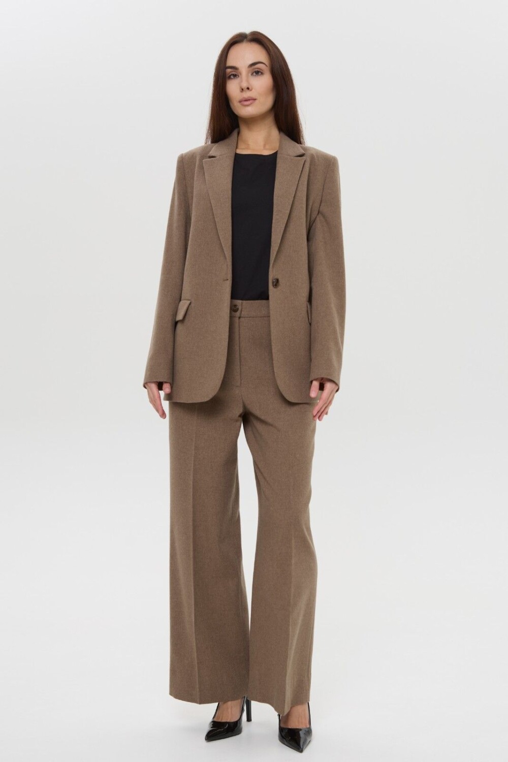 Kostiumas Milano - warm taupe